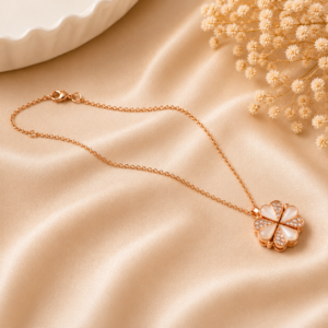 Rose Gold Plated Four-Leaf Clover Heart Pendant