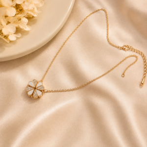 Rose Gold Plated Four-Leaf Clover Heart Pendant