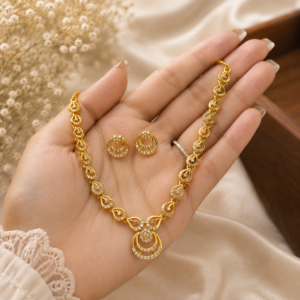 file_0000000047b08208be71c35b238ab929 18K Gold Plated Paisley Studded CZ Necklace Set