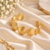 gold_shell_bracelet_cloth_TRUE_PNG-1 Gold Plated Scallop Shell Openable Cuff Bracelet